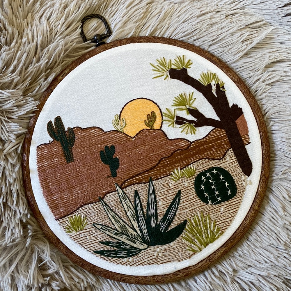 VINTAGE BOHO DESERT CACTUS WALL HANGING DECOR EUC